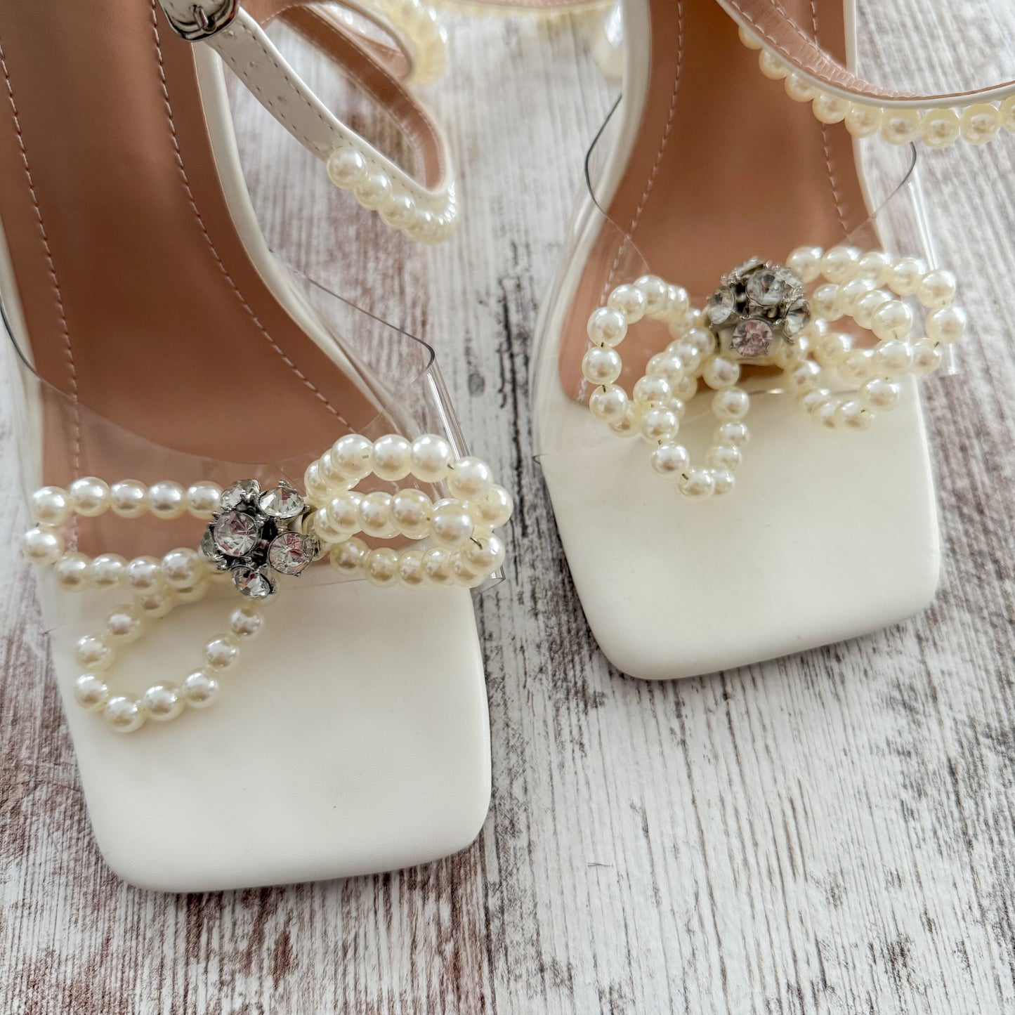 Baffoloo New Pearl Bow Strappy Heels (9)