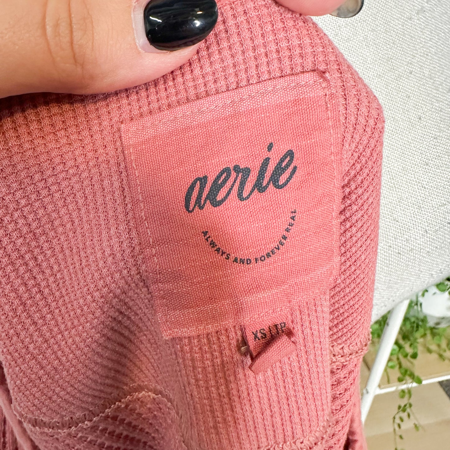 Aerie Mauve Waffle Henley Top (XS)