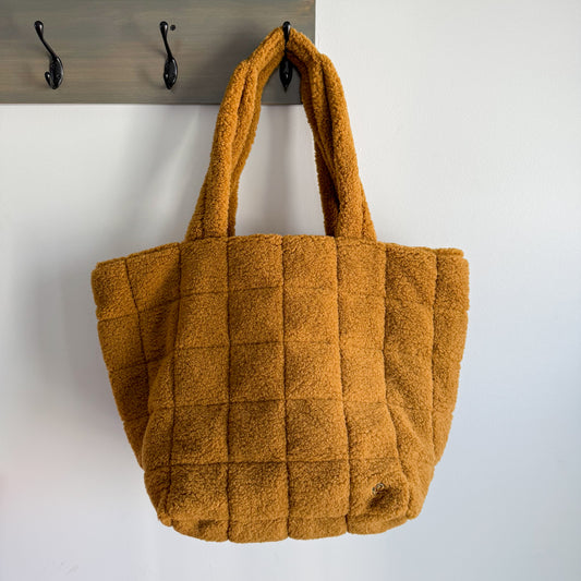 Lululemon Quilted Grid Tote Bag 26L *Fleece / Burnt Caramel