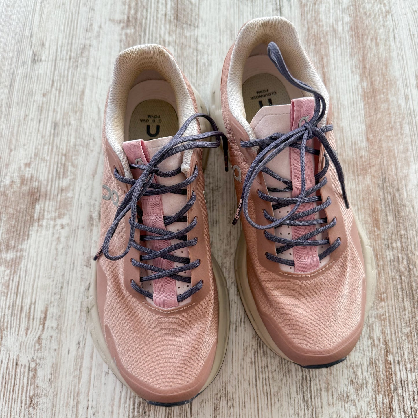 On Running Cloudnova Form Sneakers Rose Brown Orchid (6.5)