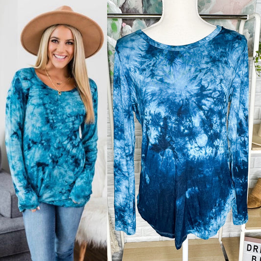 Pink Lily Surprising Statement Blue Tie Dye Top Size Medium